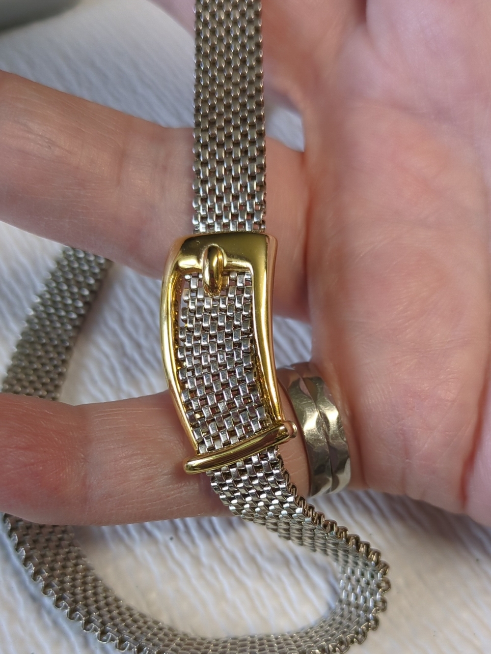 ☀️Vintage Anne Klein (AK) Two-Tone Mesh Belt-Buckle Choker Necklace - Picture 3 of 9